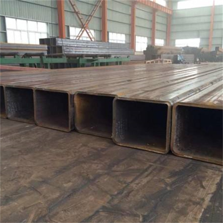 大口径方管